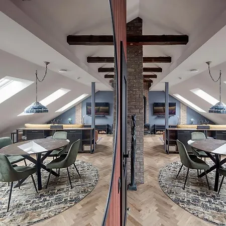 Cozy Penthouse Lejlighed Vilnius Eksteriør billede