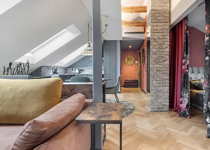 Cozy Penthouse